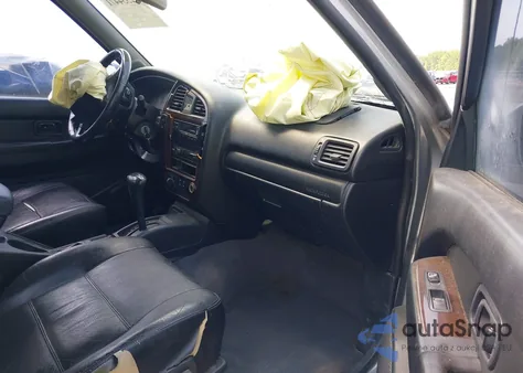 2001 Nissan Pathfinder Le from USA, damaged, VIN JN8DR09Y71W615390